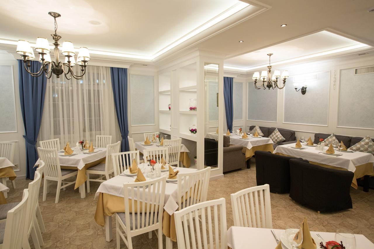 Hotel Monaco Astana Buitenkant foto
