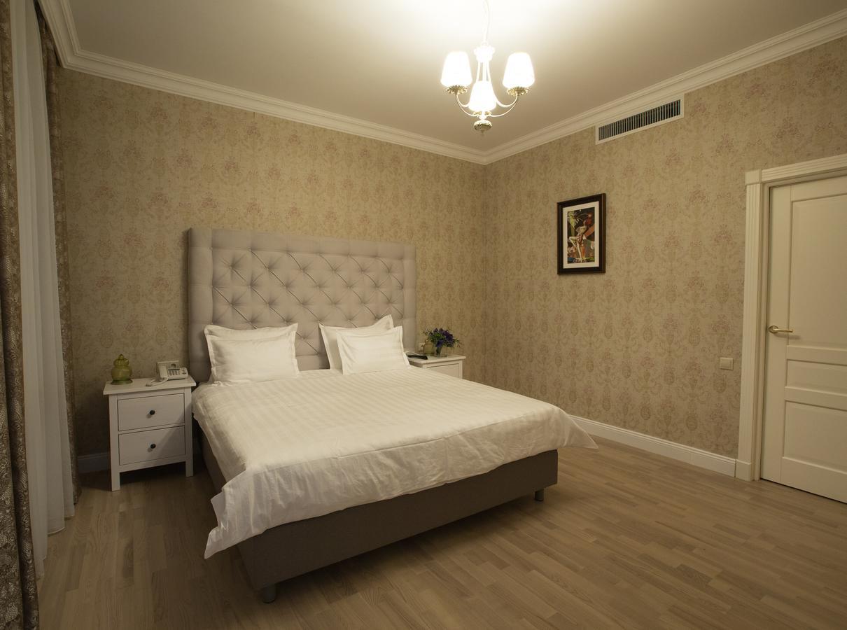 Hotel Monaco Astana Buitenkant foto