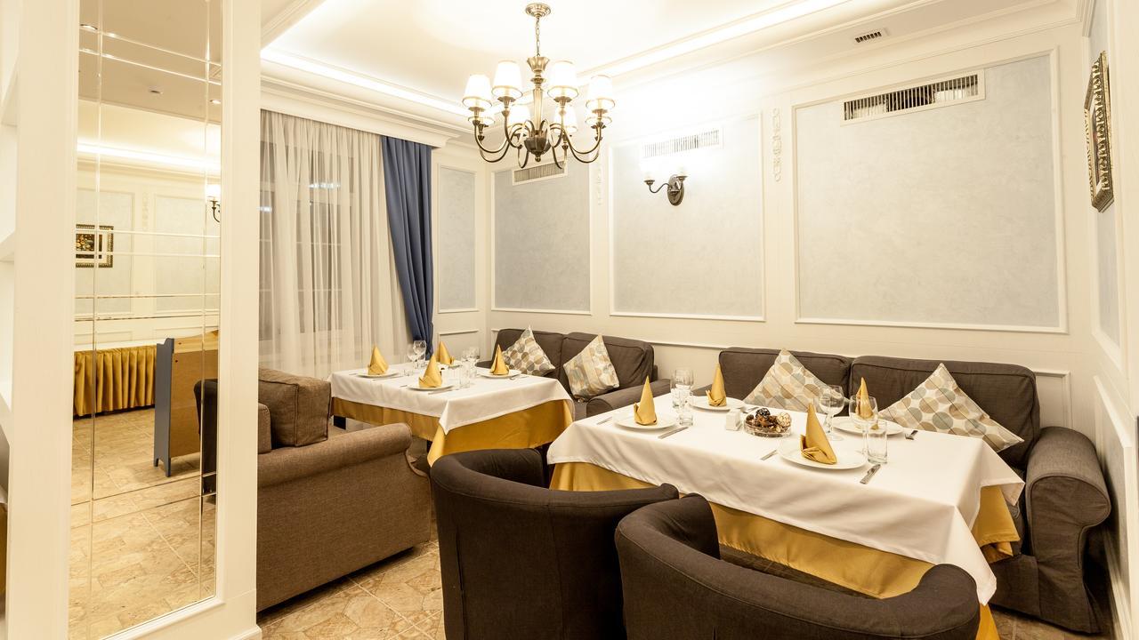 Hotel Monaco Astana Buitenkant foto