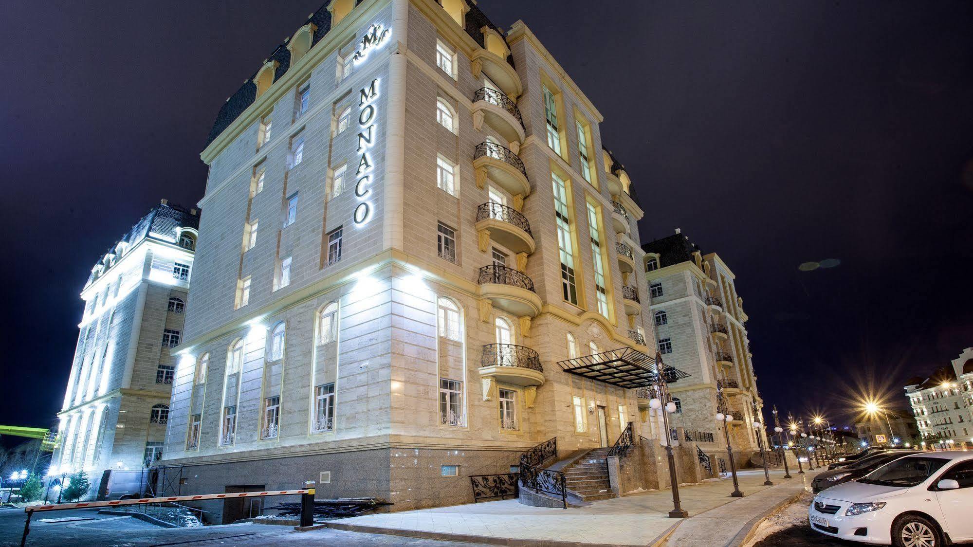 Hotel Monaco Astana Buitenkant foto