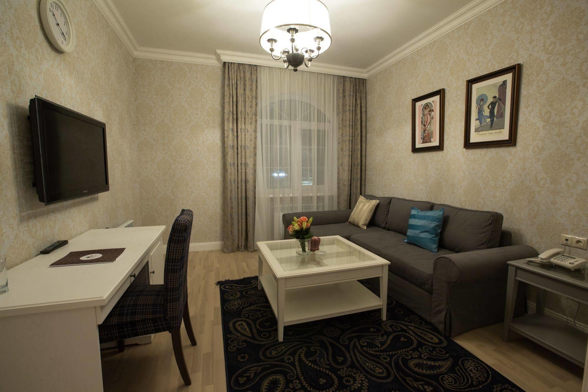 Hotel Monaco Astana Buitenkant foto