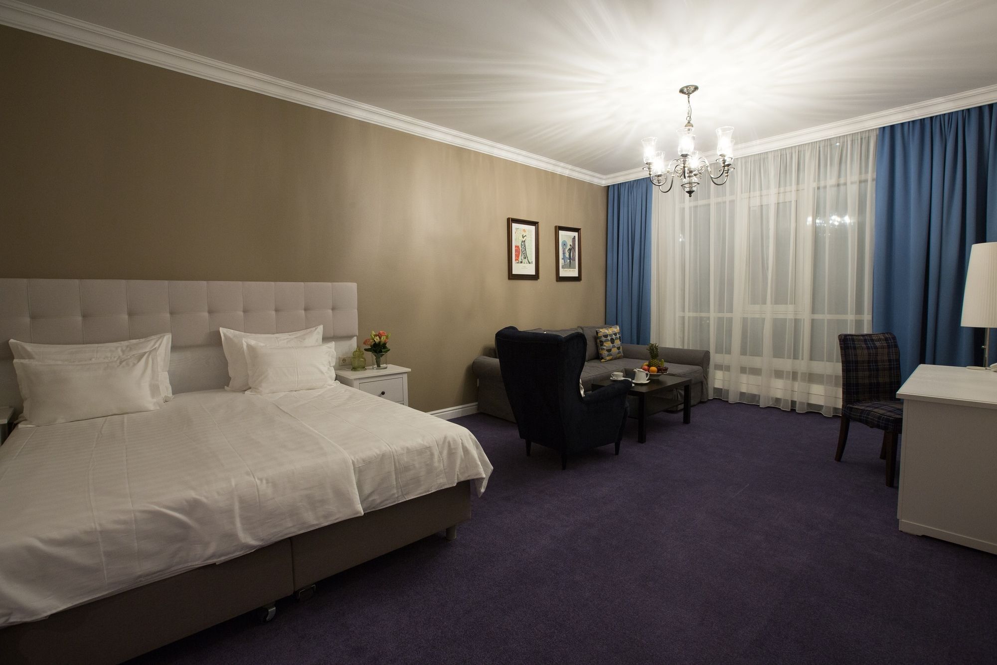 Hotel Monaco Astana Buitenkant foto