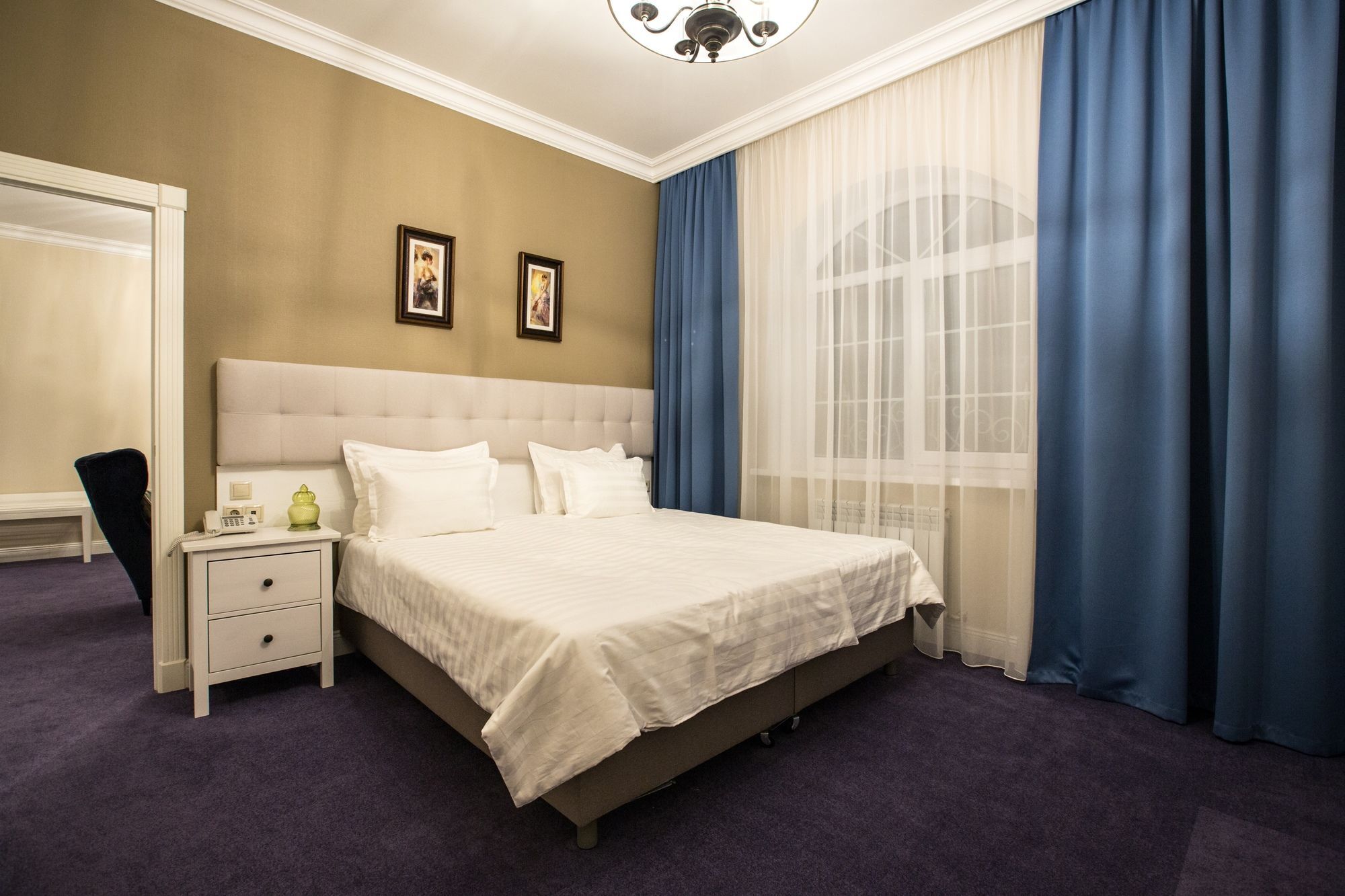 Hotel Monaco Astana Buitenkant foto
